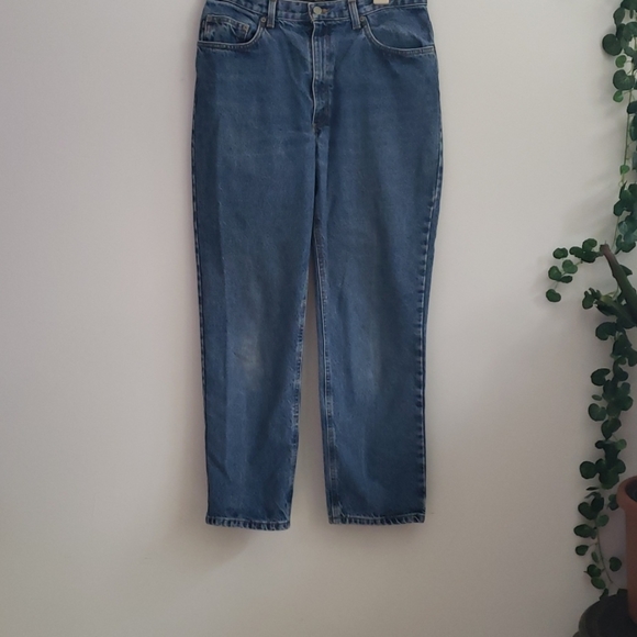 Ralph Lauren Straight Fit Jean's - Picture 2 of 10